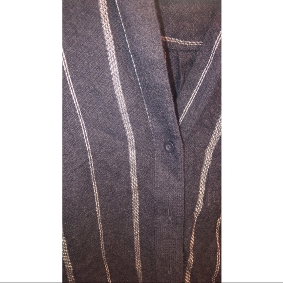 Cloth & Stone Button Down - Picture 2 of 3